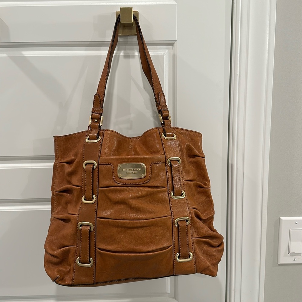 Michael Kors statchel bag